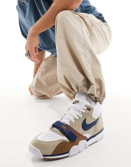 Nike – Air Force 1 – Bruna och flerfärgade sneakers , 5 av 5