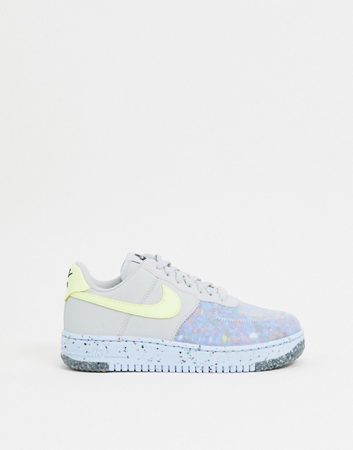Nike Air Force 1 Crater trainers in white and green