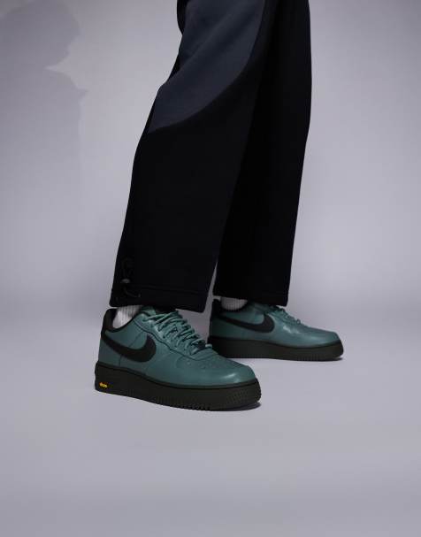 Nike - Air Force 1 Gore-Tex Vibram - Grønne sneakers - view 1