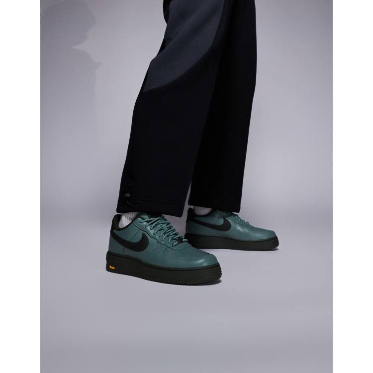 Nike Air Force 1 Gore-Tex Vibram in green | ASOS