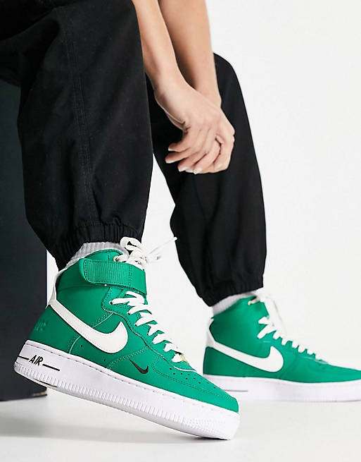 Nike Air Force 1 Hi 40th anniversary sneakers in malachite green