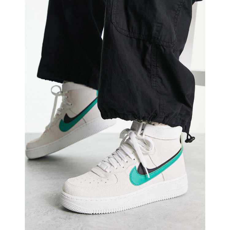 Let at ske højt kursiv Nike Air Force 1 Hi sneakers in off-white and green | ASOS