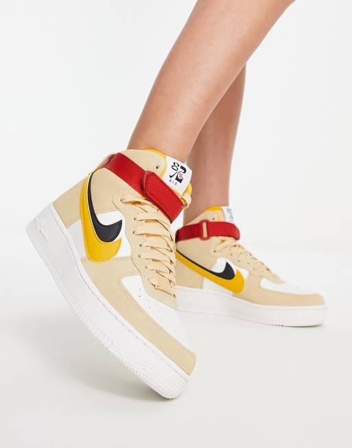 Nike Air Force 1 High trainers in sesame and yellow