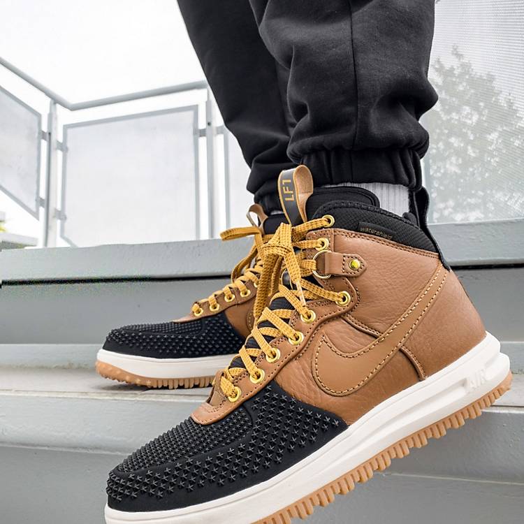 surely Upset I lost my way Nike Air Force 1 Lunar Force boots in brown and black with gum sole | ASOS