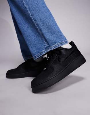 Nike Air Force 1 Luxe Sneakers In Black