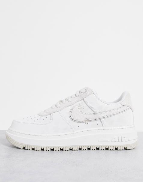 Nike Air Force 1 Luxe sneakers in white - WHITE - view 1