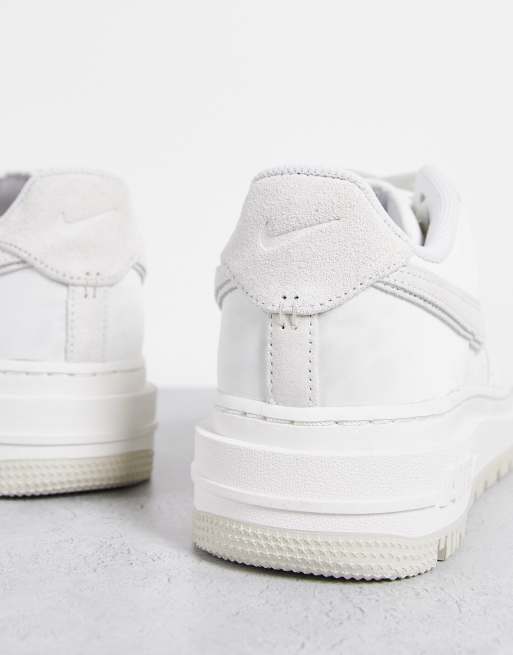 Nike Air Force 1 Luxe sneakers in white - WHITE, 3 of 4