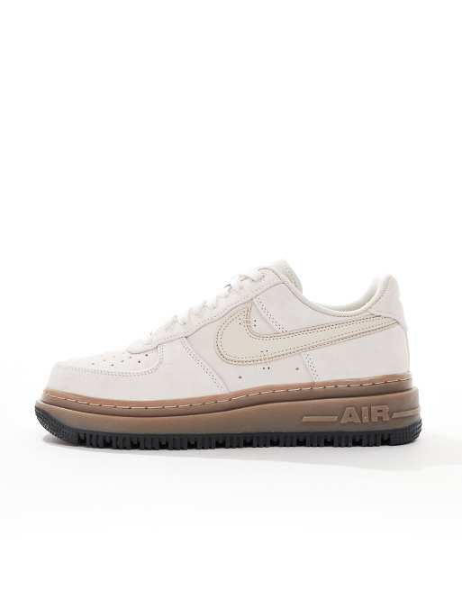 Basketball Shoe Nike Air Force Lux 07 Beige Nike Air Force Luxe
