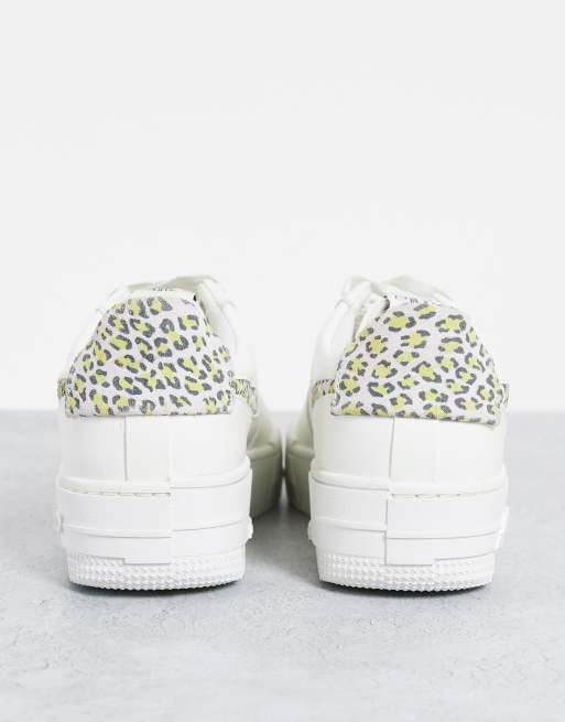 Nike – Air Force 1 Pixel – Naturvita och leopardmönstrade träningsskor, 4 av 4