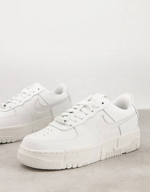 Nike - Air Force 1 Pixel - Sneakers bianche e argento metallizzato ...