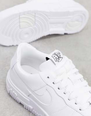 tan converse chuck taylors