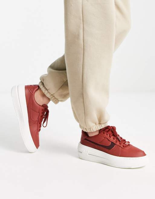 Nike Air Force 1 PLT.AF.ORM trainers in brown, 4 of 4