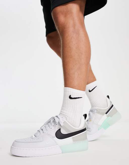 Nike – Air Force 1 React – Grå/mintgröna sneakers