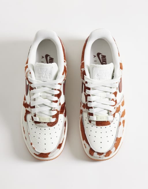 Nike Air Force 1 Retro Premium sneakers in brown cow print , 2 of 5