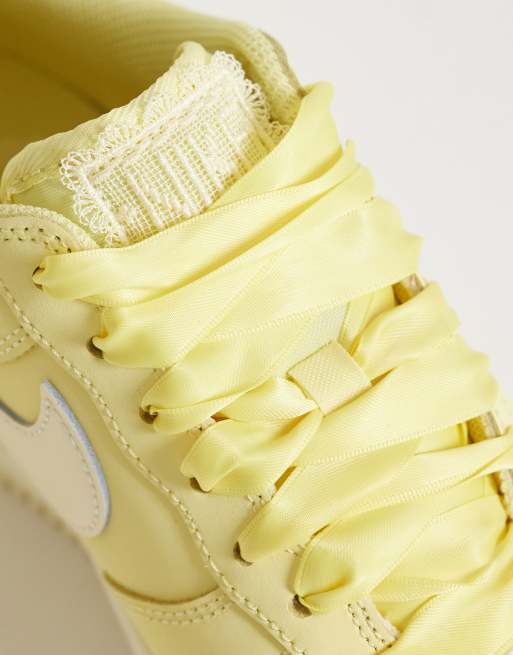 Nike Air Force 1 Retro Premium sneakers in butter yellow , 4 of 5