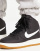 Thumbnail 3 van 4