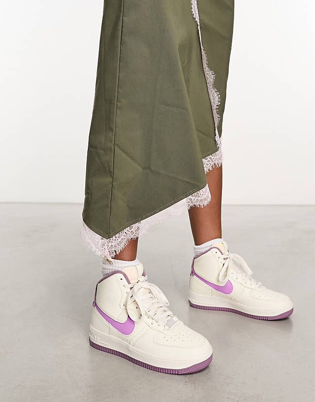 Nike - air force 1 sculpt trainers in ivory and violet