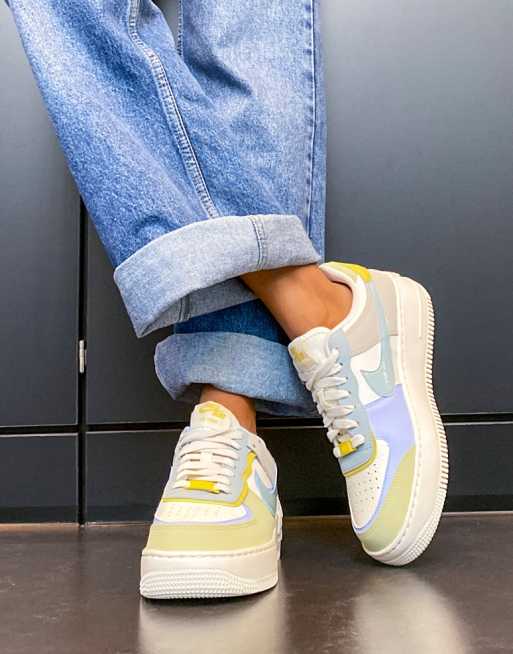 Air force one discount blanche et bleu clair