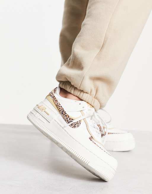 Nike Air 1 sneakers in white and leopard | ASOS