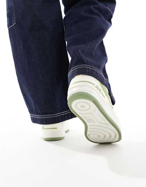 Nike Air Force 1 Shadow sneakers in white and green, 4 of 5