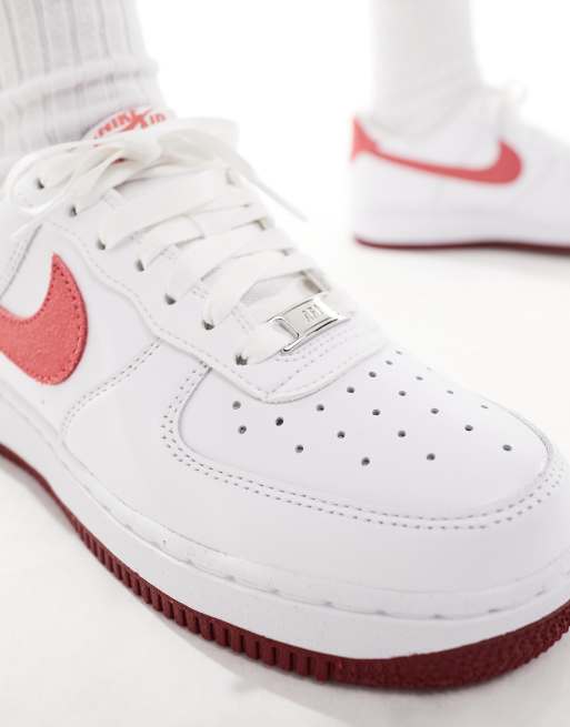 White air outlet force with red