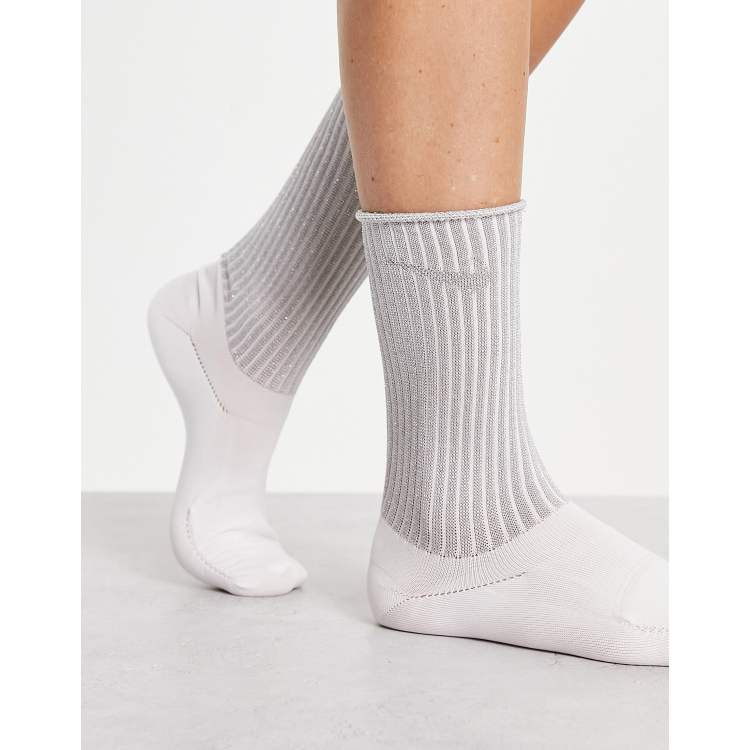 Nike Everyday EssentIal Crew Socks – Laced.