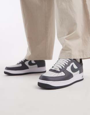  Air Force 1 trainers in dark grey and off white
