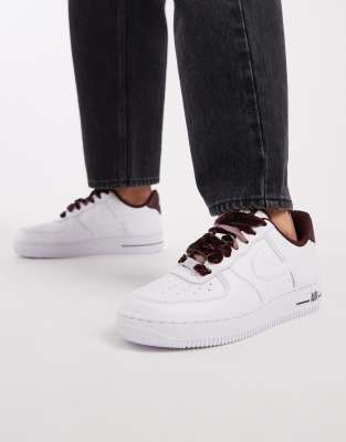  Air Force 1 trainers with velvet lace  and burgundy