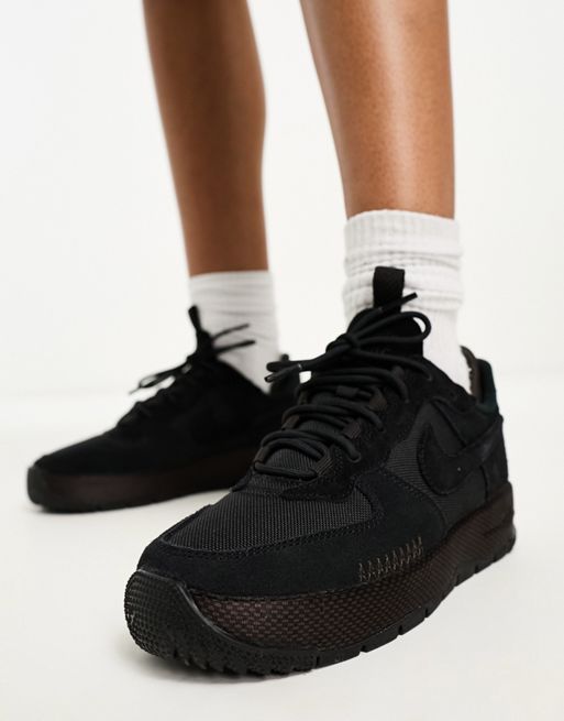 Nike - Air Force 1 Wild - Unisex-sneakers i tredobbelt sort