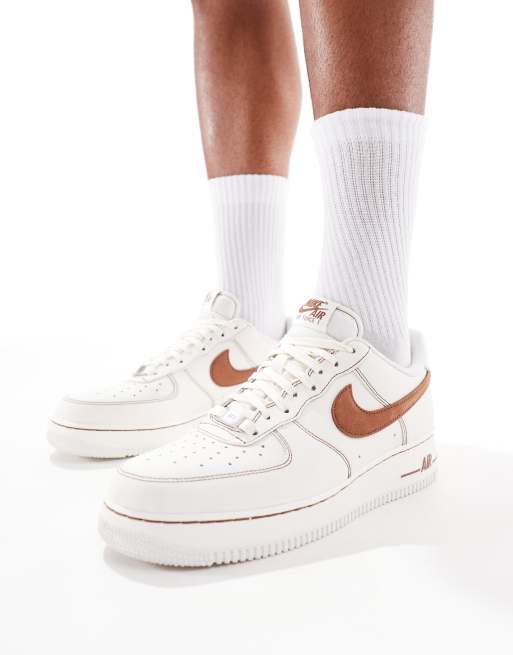 Nike Air Force 1'07 LV8 trainers in beige and brown       , 5 of 5