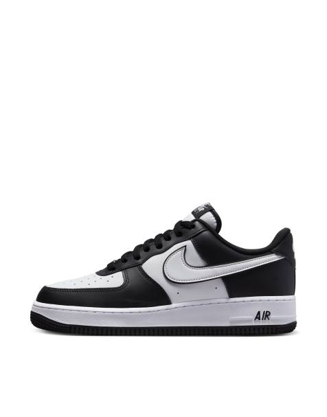 Nike Air Force 1'07 sneakers in black and white - view 1