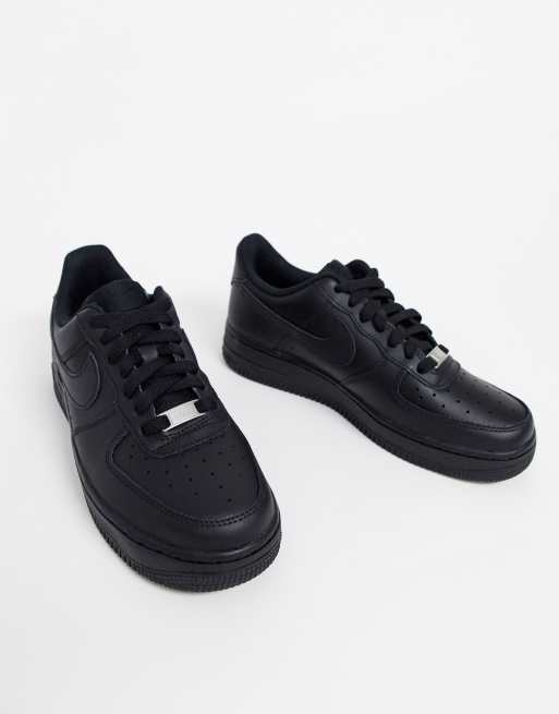 Nike Air Force 1 07 Sneakers In Black Asos