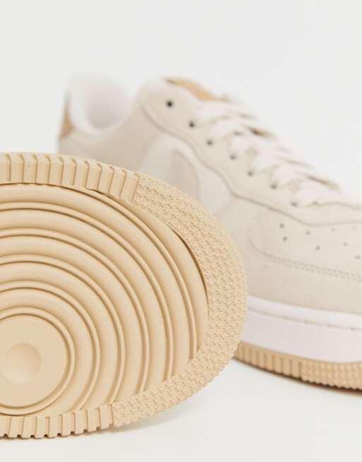 Nike air force 1 07 suede on sale blanche