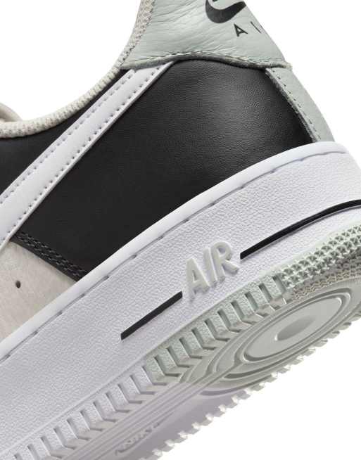 Nike - Air Force 1'07 - Sneakers in zwart en gebroken wit, 2 van 4