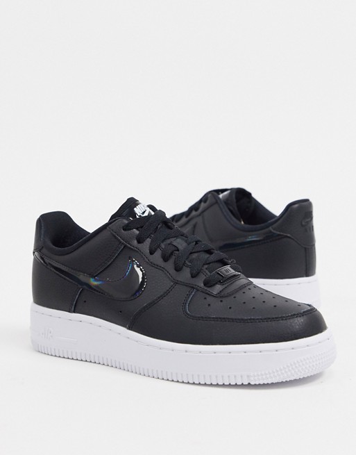 Nike Air Force 1'07 trainers in black and white