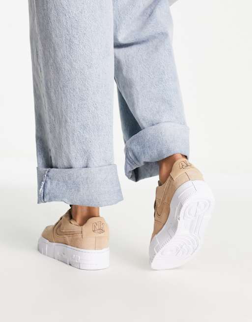Beige Air Force Daim Femme Nike Air Force Pixel Baskets En Daim