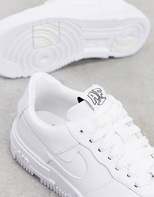  Trainers/Nike Air Force Pixel in white 
