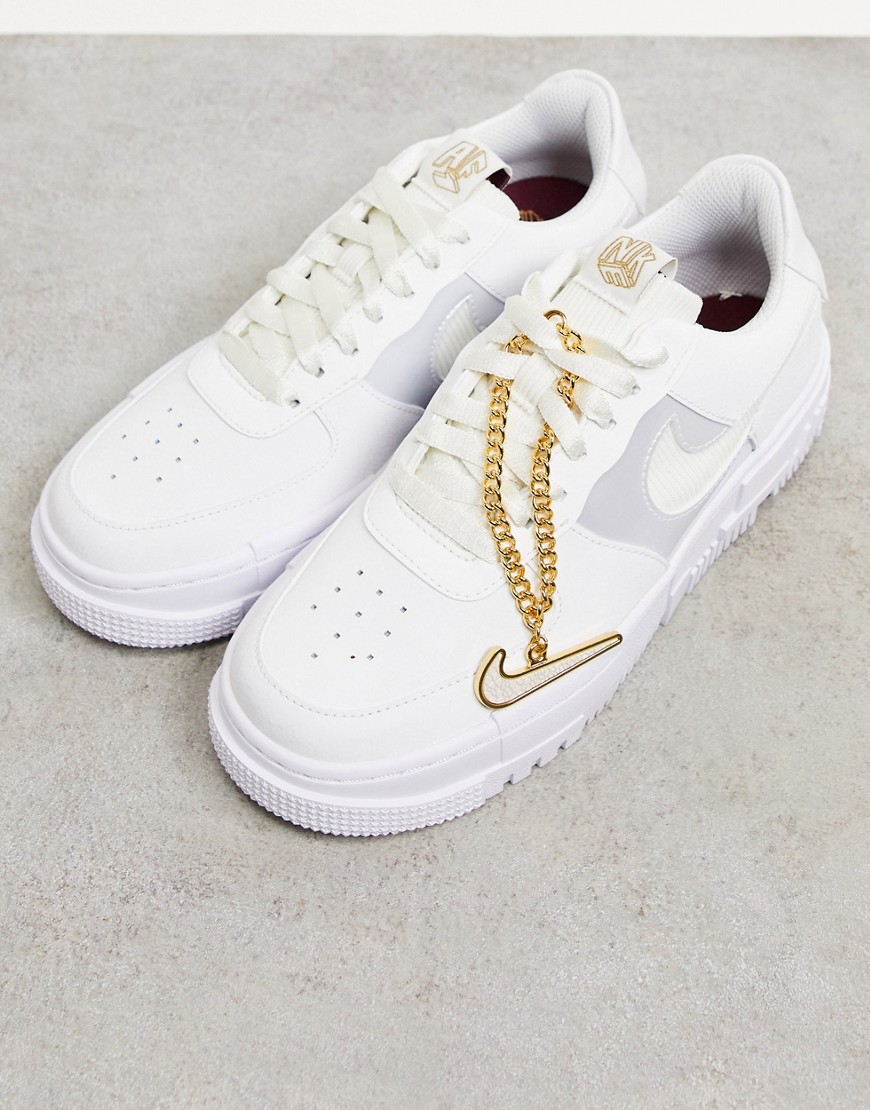 Nike - Air Force Pixel - Sneakers met schoenveterjuweel in wit