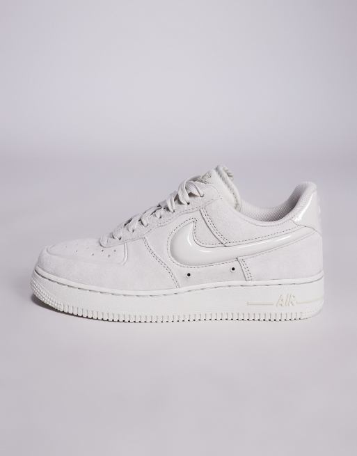 Nike - Air Force 1 '07 - Baskets avec logo virgule effet bombé - Blanc cassé , 5 de 5