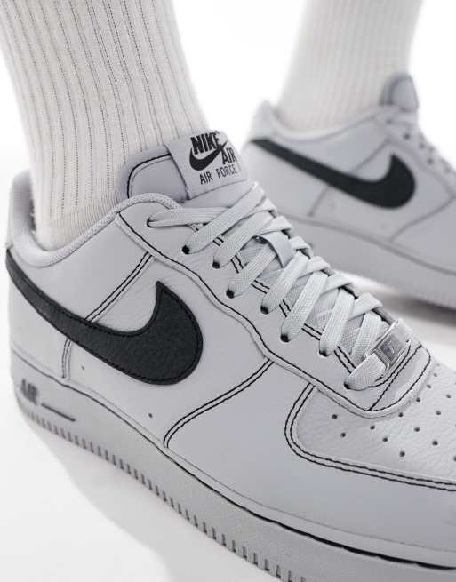 Nike - Air Force 1 '07 LV8 - Baskets - Gris et noir, 4 de 5