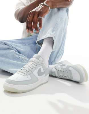 Nike - Air Force 1 '07 - Baskets - Gris et blanc