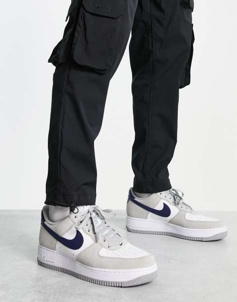Nike - Air Force 1 '07 - Baskets rétro - Gris et bleu marine - view 1