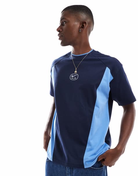 Nike Air t-shirt in navy