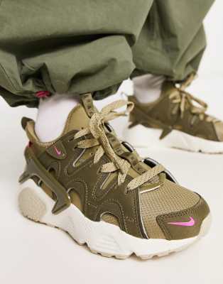 Nike Air Huarache Craft trainers in medium olive and hyper pink ASOS