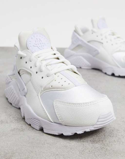 nike air huarache run white