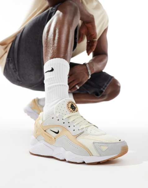 Nike Air Huarache Runner trainers in tan and grey - view 1