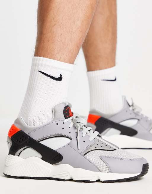 Nike air 2025 huarache grey orange