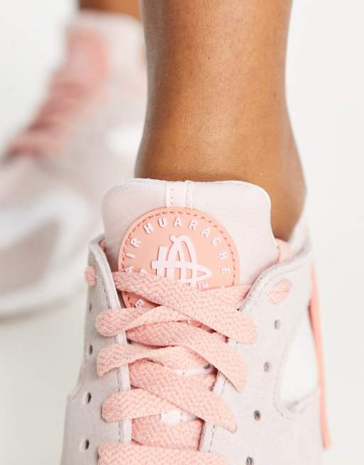 Nike Air Huarache Sneakers bianche e rosa radice di robbia