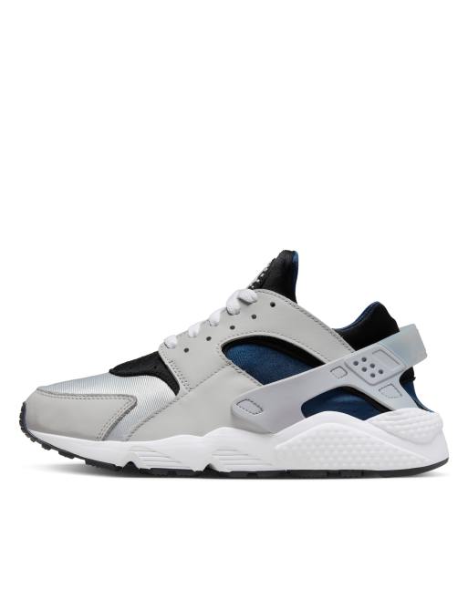 Nike Air Huarache sneakers in gray ASOS