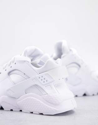 Nike Air Huarache sneakers in triple 